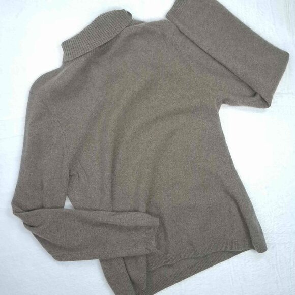 NWOT Prive Cashmere Shawl Neck Sweater Taupe Large - Picture 2 of 3